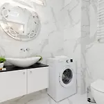 Sarmacka With Gym, Sauna And Parking By Renters