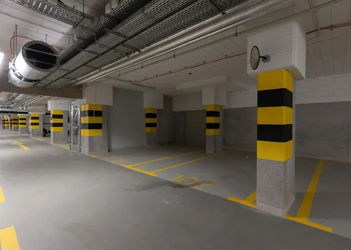 شقة Sarmacka With Gym, Sauna And Parking By Renters *