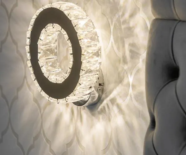 شقة Sarmacka With Gym, Sauna And Parking By Renters وارسو