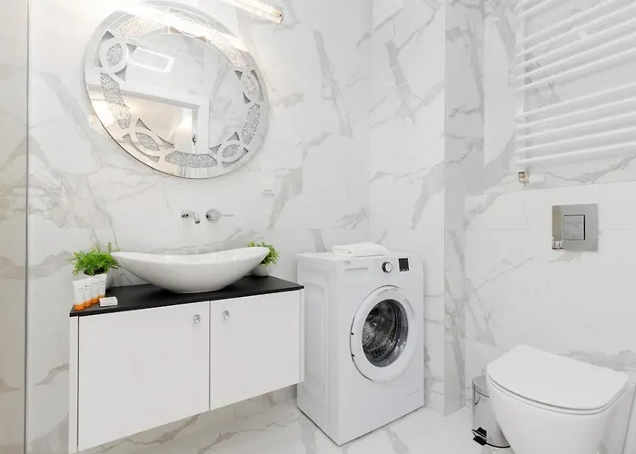 Sarmacka With Gym, Sauna And Parking By Renters