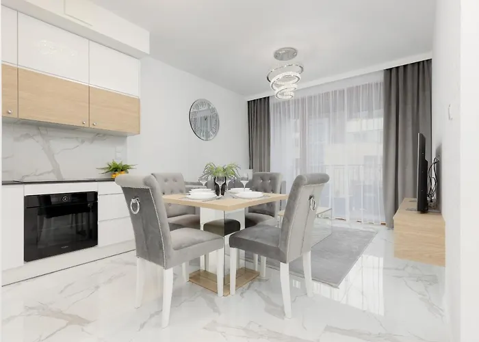 Sarmacka With Gym, Sauna And Parking By Renters