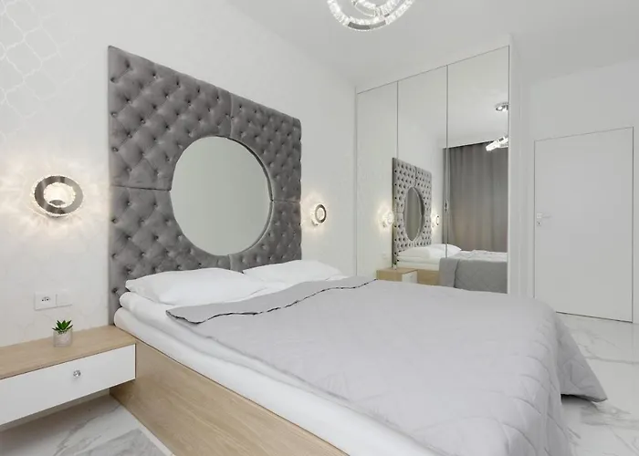 Appartement Sarmacka With Gym, Sauna And Parking By Renters