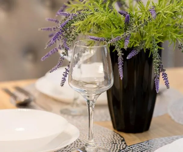 Sarmacka With Gym, Sauna And Parking By Renters Warschau