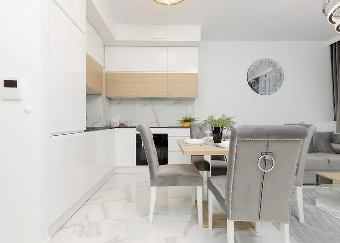 Sarmacka With Gym, Sauna And Parking By Renters *