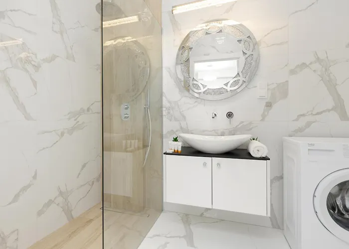 Appartement Sarmacka With Gym, Sauna And Parking By Renters *